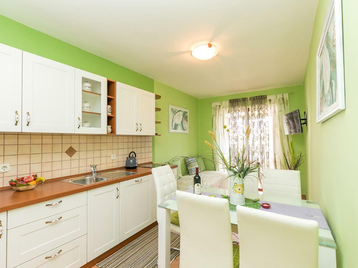 Apartments Nada Vrsar Luaran gambar