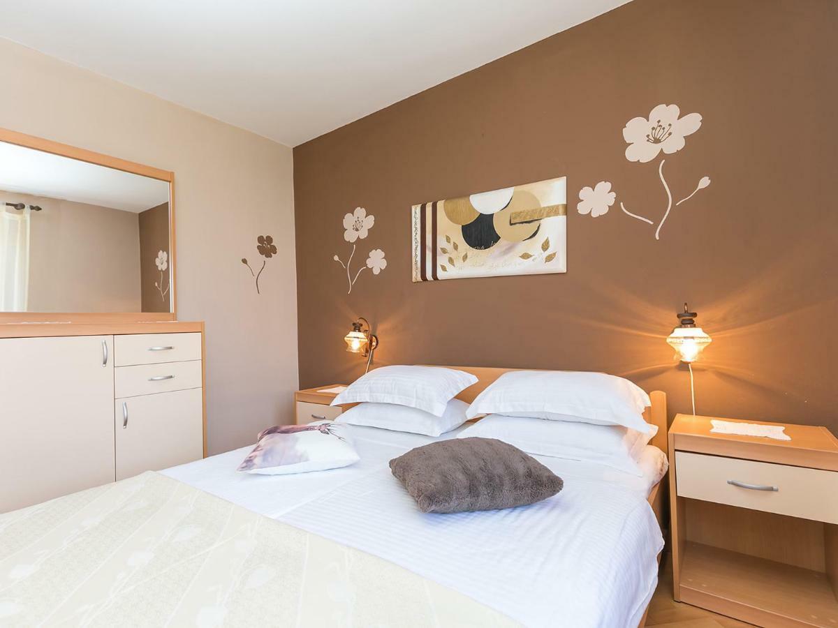Apartments Nada Vrsar Luaran gambar